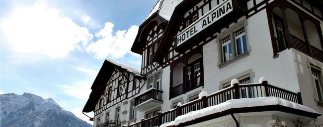 Alpina Hotel 2*