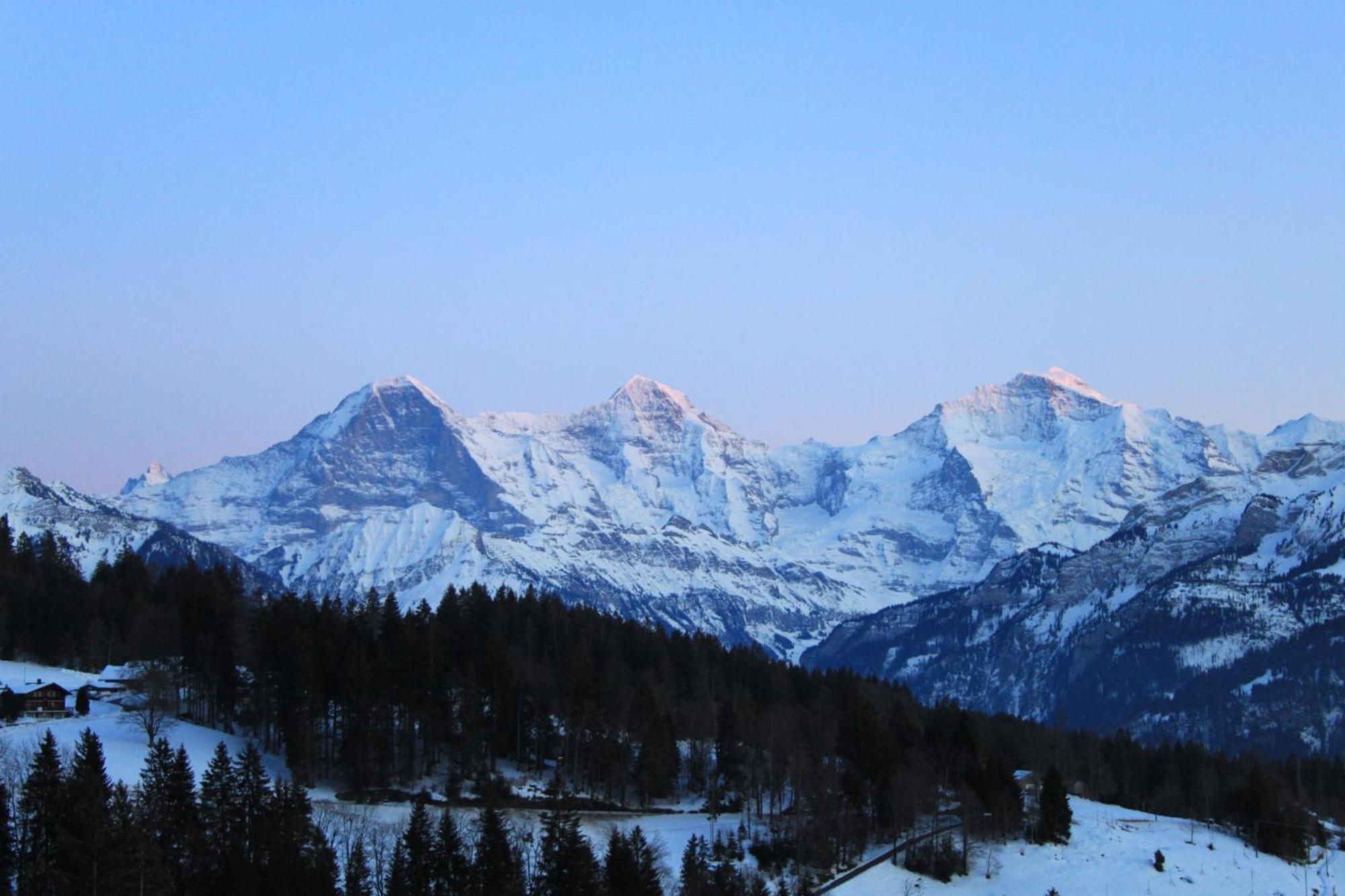 Hotel Alpina Unterseen