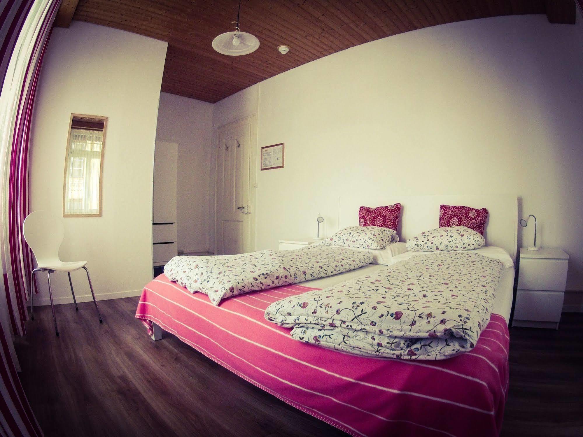 Alpina Hotel 2*